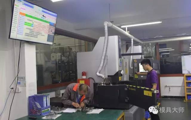 加工車間.jpg 加工車間.jpg